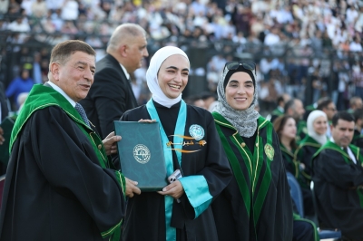 جامعة الزيتونة الأردنية تحتفل بتخريج الفوج الثلاثين لطلبة الفصل الدراسي الثاني