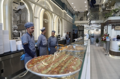 افتتاح الفرع الخامس لـ(حلويات حبيبة) في عبدون