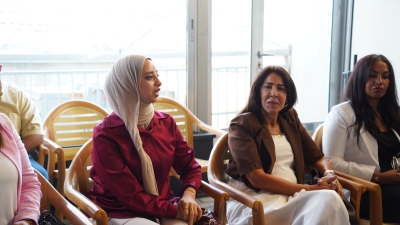 رئيس المجلس المركزي في حزب الاتحاد الوطني يطلق سلسلة اللقاءات التنظيمية باجتماع مع حملة الدرجات العلمية العليا من سيدات الحزب