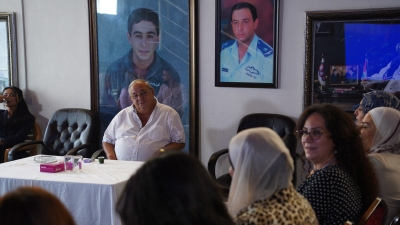 رئيس المجلس المركزي في حزب الاتحاد الوطني يطلق سلسلة اللقاءات التنظيمية باجتماع مع حملة الدرجات العلمية العليا من سيدات الحزب