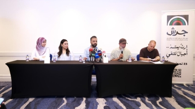 مؤتمر صحفي لفريق مسرحية 