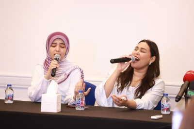 مؤتمر صحفي لفريق مسرحية 