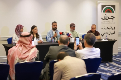 مؤتمر صحفي لفريق مسرحية 