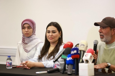 مؤتمر صحفي لفريق مسرحية 