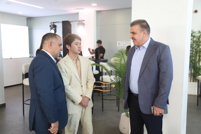 جيلي الأردن تكشف رسميًا عن EX5 EM-i  Geely وتفتتح مرحلة جديدة من التنقل الهجين الذكي - صور