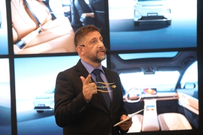 جيلي الأردن تكشف رسميًا عن EX5 EM-i  Geely وتفتتح مرحلة جديدة من التنقل الهجين الذكي - صور