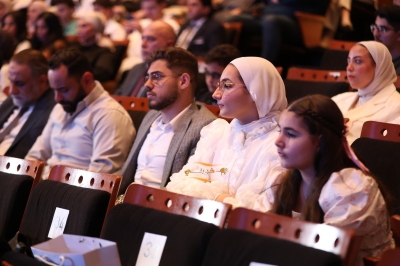 العلوم التطبيقية تحتفي بطلبة طب الأسنان في حفل القسم إيذانًا ببدء المرحلة السريرية...