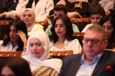 العلوم التطبيقية تحتفي بطلبة طب الأسنان في حفل القسم إيذانًا ببدء المرحلة السريرية...