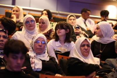 العلوم التطبيقية تحتفي بطلبة طب الأسنان في حفل القسم إيذانًا ببدء المرحلة السريرية...