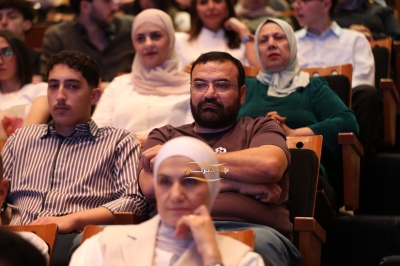 العلوم التطبيقية تحتفي بطلبة طب الأسنان في حفل القسم إيذانًا ببدء المرحلة السريرية...