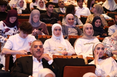 العلوم التطبيقية تحتفي بطلبة طب الأسنان في حفل القسم إيذانًا ببدء المرحلة السريرية...