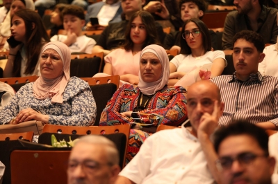 العلوم التطبيقية تحتفي بطلبة طب الأسنان في حفل القسم إيذانًا ببدء المرحلة السريرية...