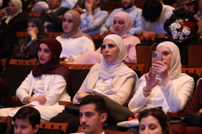 العلوم التطبيقية تحتفي بطلبة طب الأسنان في حفل القسم إيذانًا ببدء المرحلة السريرية...