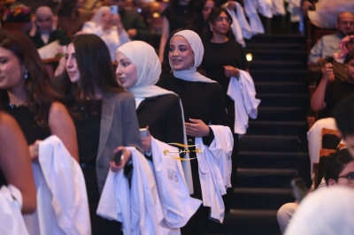 العلوم التطبيقية تحتفي بطلبة طب الأسنان في حفل القسم إيذانًا ببدء المرحلة السريرية...