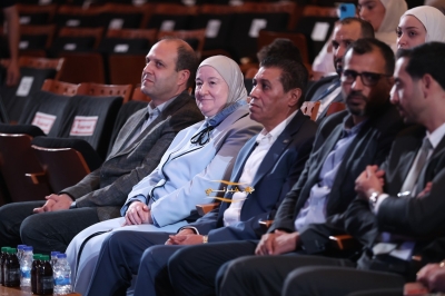 العلوم التطبيقية تحتفي بطلبة طب الأسنان في حفل القسم إيذانًا ببدء المرحلة السريرية...