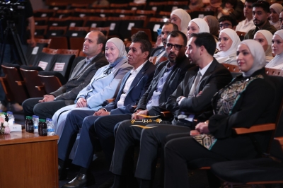 العلوم التطبيقية تحتفي بطلبة طب الأسنان في حفل القسم إيذانًا ببدء المرحلة السريرية...