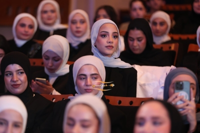 العلوم التطبيقية تحتفي بطلبة طب الأسنان في حفل القسم إيذانًا ببدء المرحلة السريرية...
