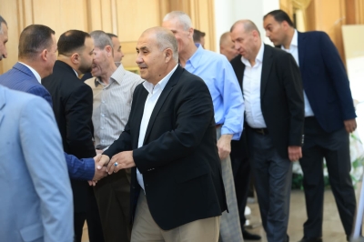 العبداللات يقيم مأدبة غداء بمناسبة زفاف نجله الدكتور فاضل