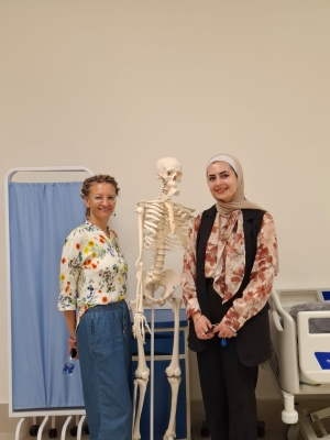 كلية التمريض في جامعة الزيتونة الأردنية تستضيف وفدًا أكاديميًا من بولندا ضمن برنامج إيراسموس+