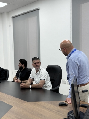 كلية تكنولوجيا المعلومات في (عمان العربية) تعقد ورشة تدريبية لخريجيها بعنوان (نحو مستقبل أكاديمي متميز) - صور