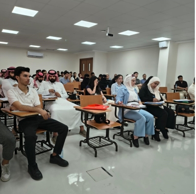 كلية الأعمال في (عمان العربية) تنظم ورشة تدريبية لطلبتها حول متطلبات سوق العمل والشهادات المهنية