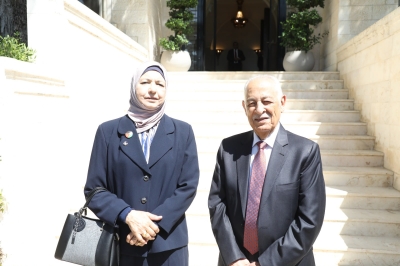 قيادات نسائية في حزب الاتحاد الوطني الأردني تلتقي رئيس الديوان الملكي وتبحث دور المرأة في التحديث السياسي