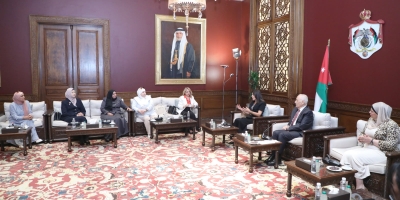 قيادات نسائية في حزب الاتحاد الوطني الأردني تلتقي رئيس الديوان الملكي وتبحث دور المرأة في التحديث السياسي
