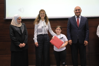 (الشرق الأوسط) تختتم النادي الصيفي بتخريج عشرات الطلبة من مختلف مدارس المملكة