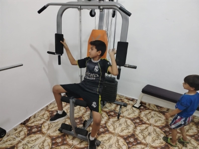 دورة لياقة بدنية في مركز شباب باب عمان