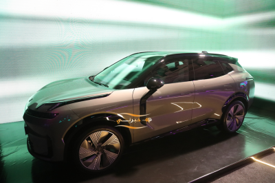 مجموعة البستنجي تطلق علامة Lynk & Co في الأردن وتكشف عن Lynk & Co 900 في حدث استثنائي يعيد تعريف تجارب إطلاق السيارات