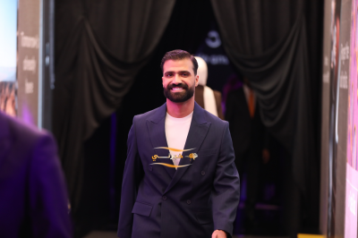 مجموعة البستنجي تطلق علامة Lynk & Co في الأردن وتكشف عن Lynk & Co 900 في حدث استثنائي يعيد تعريف تجارب إطلاق السيارات
