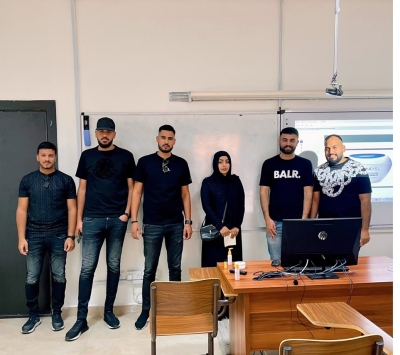 طلبة كلية الصيدلة في عمان العربية يحولون المعرفة النظرية إلى منتجات صيدلانية وتجميلية مبتكرة