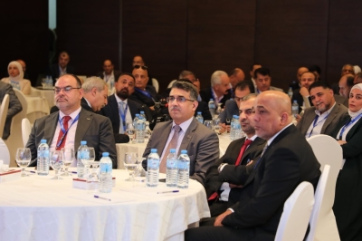 مؤتمر كلية الأعمال في جامعة عمان العربية يبحث توظيف الذكاء الاصطناعي والبيانات لصناعة مستقبل مستدام