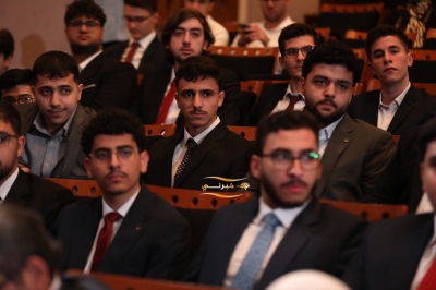 مدارس الاتحاد تحتفي بتفوّق طلبتها.. تكريم 70 طالبًا وطالبة بمعدلات 90% فما فوق