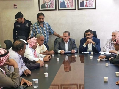 بحث تخصيص موقع لإقامة سوق لتجارة المواشي في جرش