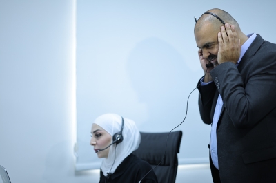 وزارة التخطيط وزين  تفتتحان مركز اتصال جديد في الكرك - فيديو وصور