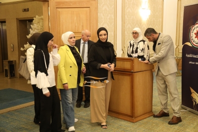 مدارس الحكمة تكرّم طلبتها الأوائل في الثانوية العامة
