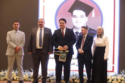 مدارس الحكمة تكرّم طلبتها الأوائل في الثانوية العامة
