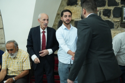 آل التل يستقبلون جاهة آل العياط لطلب يد تالا غيث التل للدكتور حسام خالد عياط (صور)