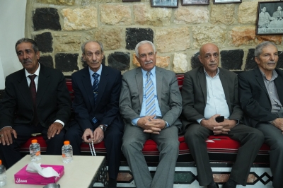 آل التل يستقبلون جاهة آل العياط لطلب يد تالا غيث التل للدكتور حسام خالد عياط (صور)