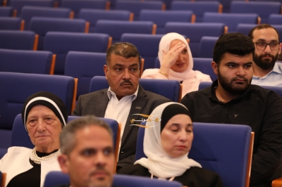 من مدرجات العلوم التطبيقية إلى مواقع الإنجاز .. الجامعة تكرّم خريجيها في مبادرة هي الأولى من نوعها