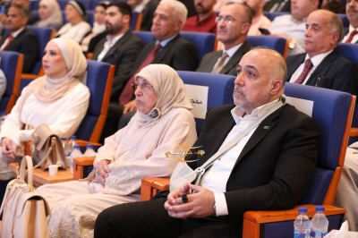 من مدرجات العلوم التطبيقية إلى مواقع الإنجاز .. الجامعة تكرّم خريجيها في مبادرة هي الأولى من نوعها