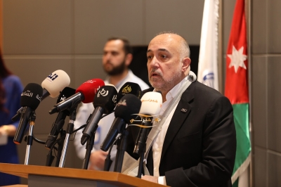 من مدرجات العلوم التطبيقية إلى مواقع الإنجاز .. الجامعة تكرّم خريجيها في مبادرة هي الأولى من نوعها