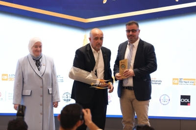 من مدرجات العلوم التطبيقية إلى مواقع الإنجاز .. الجامعة تكرّم خريجيها في مبادرة هي الأولى من نوعها