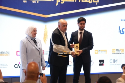 من مدرجات العلوم التطبيقية إلى مواقع الإنجاز .. الجامعة تكرّم خريجيها في مبادرة هي الأولى من نوعها