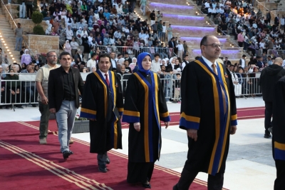 برعاية الدكتور عمر الجازي.. جامعة عمان العربية تحتفل بتخريج الفوج السادس والعشرين للفصلين الثاني والصيفي - صور