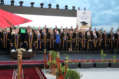 برعاية الدكتور عمر الجازي.. جامعة عمان العربية تحتفل بتخريج الفوج السادس والعشرين للفصلين الثاني والصيفي - صور