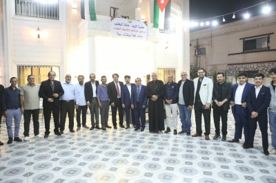 في دارة النقابي خالد.. عشيرة الزيود-عائلة اليعقوب تجدد الولاء للملك وتلتقي بمرشحها للانتخابات البلدية