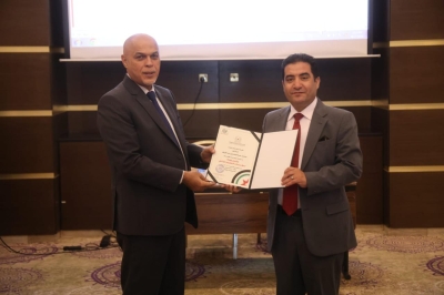 الدكتور بن طريف من عمان العربية يحصل على شهادة (مقيم جودة معتمد لمؤسسات التعليم العالي)