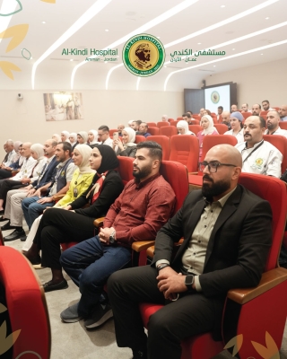 مستشفى الكندي يحتفل بالعيد الثامن لمسيرة النجاح والتميز